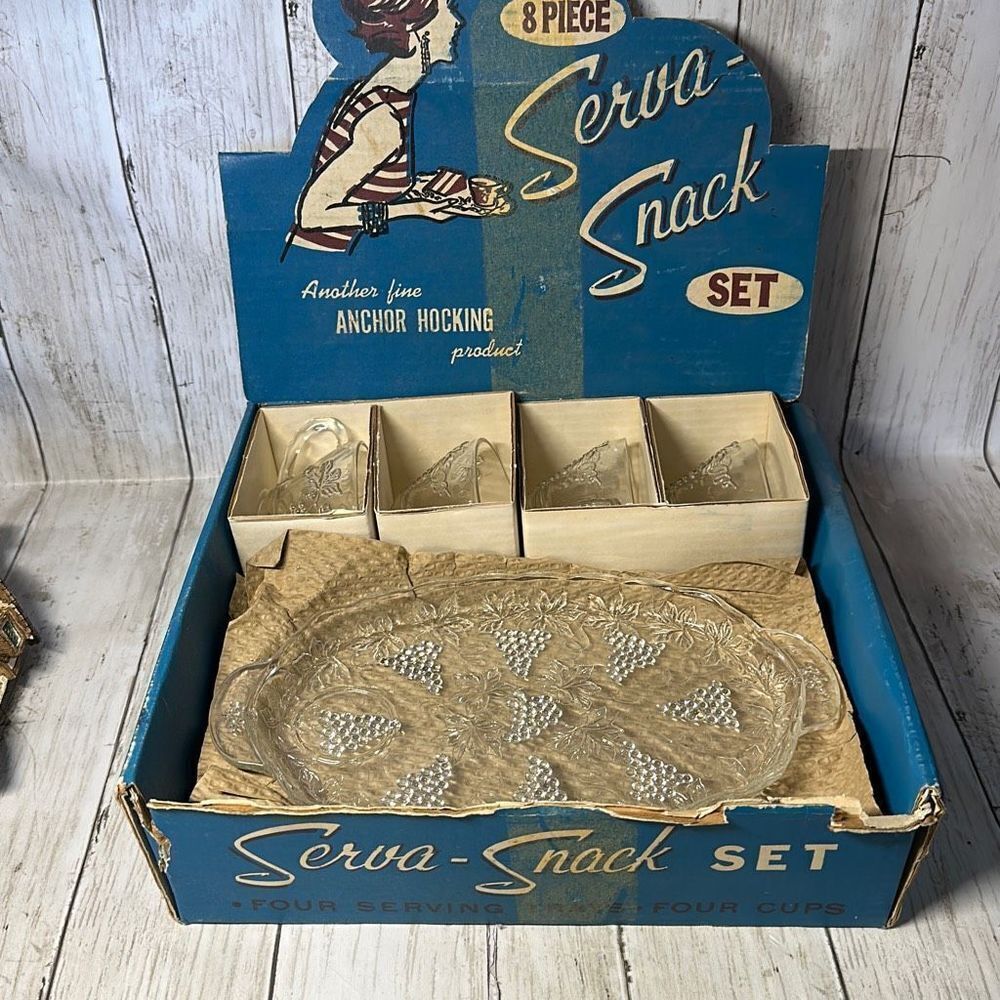 Vintage Anchor Hocking Serva Snack 7 Piece Set 600/76 Oval Grapes (FJ) MISSING‎